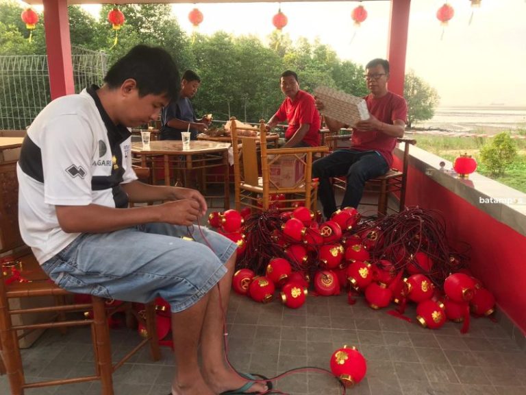 Vihara di Batam Mulai Bersolek Jelang Tahun Baru Imlek