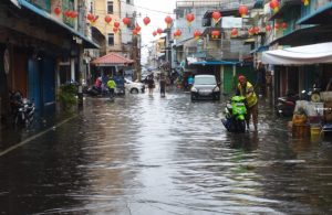 Tanjungpinang Dikepung Banjir Rob
