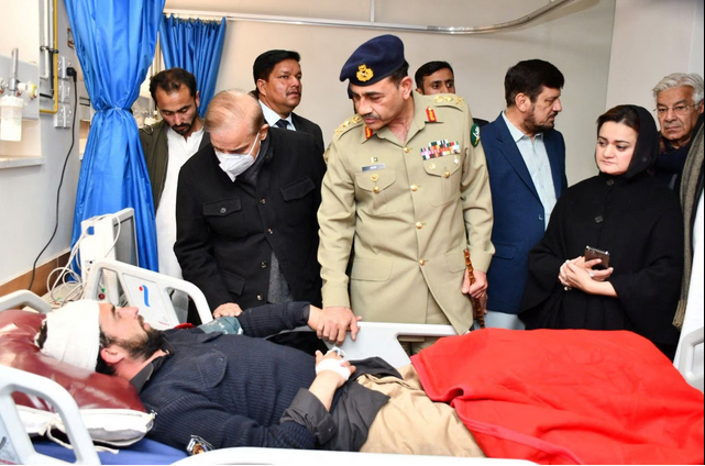 Saksi Mata Bom Pakistan: Saat Imam Salat Sebut Allah Maha Besar Baru Terdengar Ledakan Besar