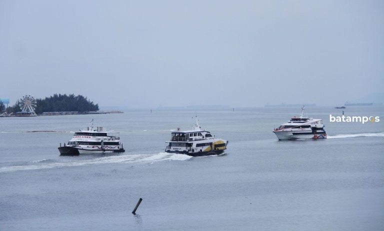 Cuaca Ekstrim, KSOP Batam Keluarkan Maklumat Pelayaran