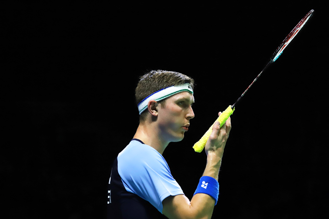 Tumbang di India Open, Viktor Axelsen Absen di Indonesia Masters
