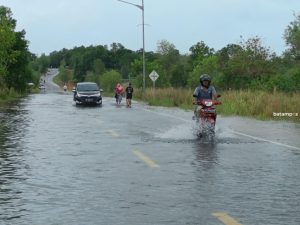 Jalan Sei Carang di Senggarang, Tanjungpinang Tergenang Banjir