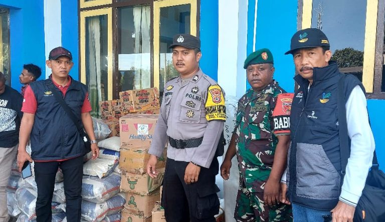 Tim Kemensos Salurkan Bantuan Logistik ke Maluku di Tengah Hadangan Cuaca Ekstrim