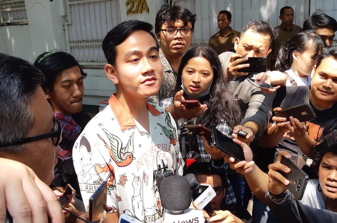 Prabowo Sarankan Gibran Maju Jadi Gubernur