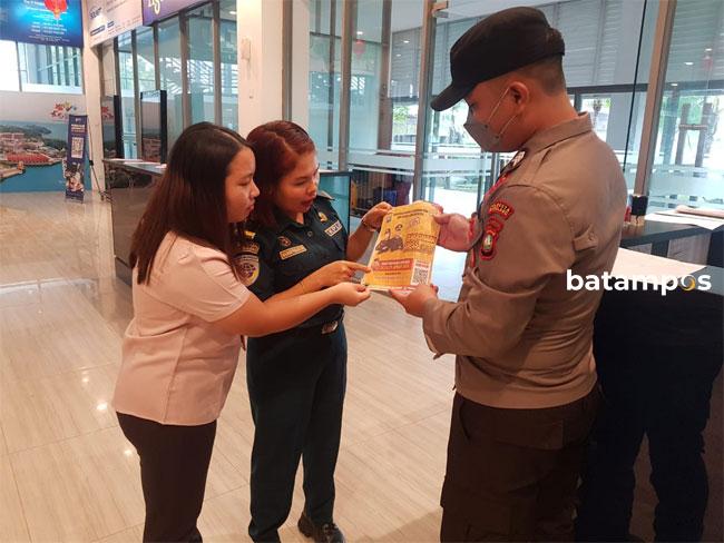 Polsek KKP Batam Sosialisasi Penerimaan Polri Jalur Sarjana di Sejumlah Pelabuhan