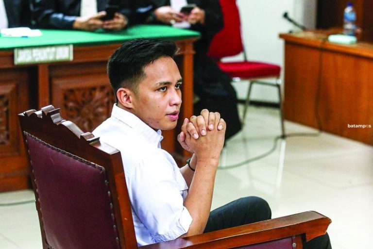 Richard Eliezer Divonis 1,5 Tahun Penjara, Ini Tanggapan Warga Batam