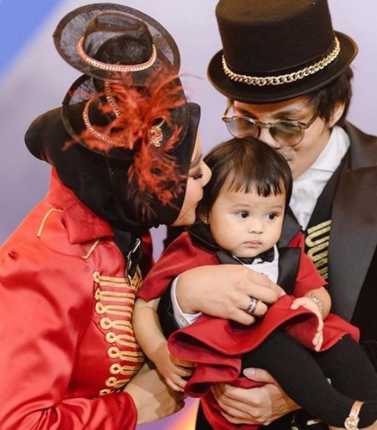 Ulang Tahun, Ameena Dapat Kado Emas Batangan dan Berlian