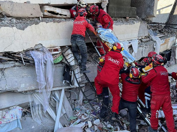 7.800 Orang Tewas, 10 Provinsi Rusak Parah Akibat Gempa Turki