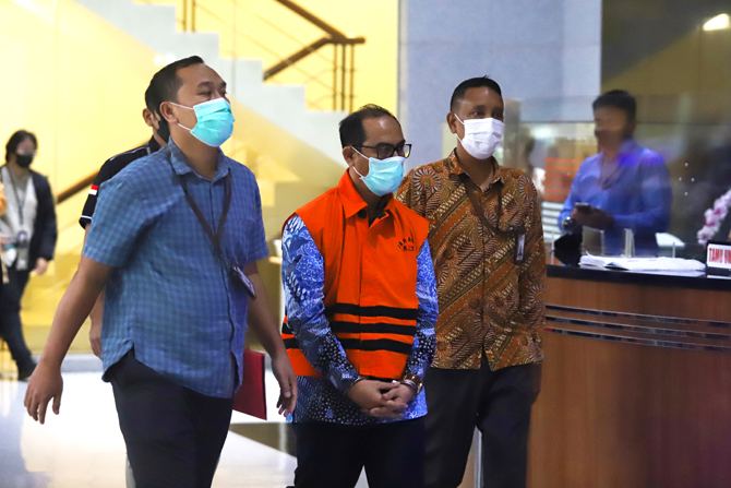 Direktur Kepatuhan BRIS Diperika KPK Terkait Kasus Suap Hakim Agung