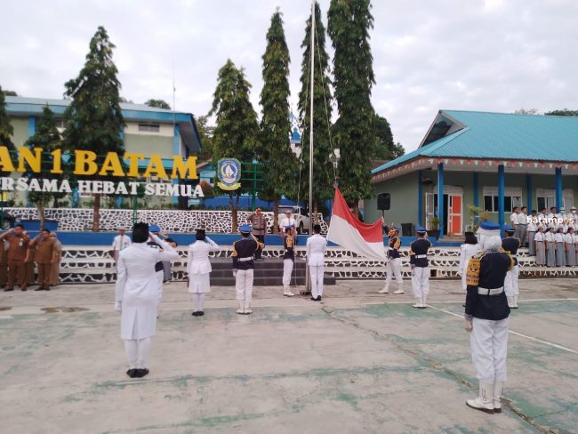 Polsek Sekupang Gelar Goes to School di SMAN 1 Batam