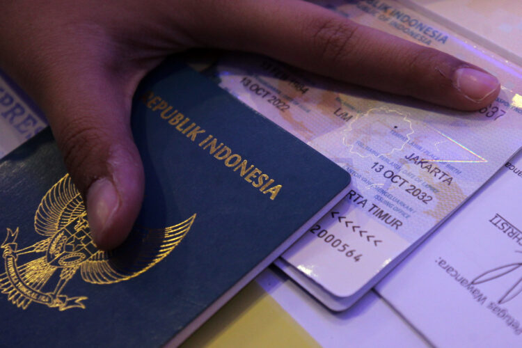 Imigrasi Keluarkan Aplikasi M-Paspor, Jalur Khusus Bayar Rp 1 Juta