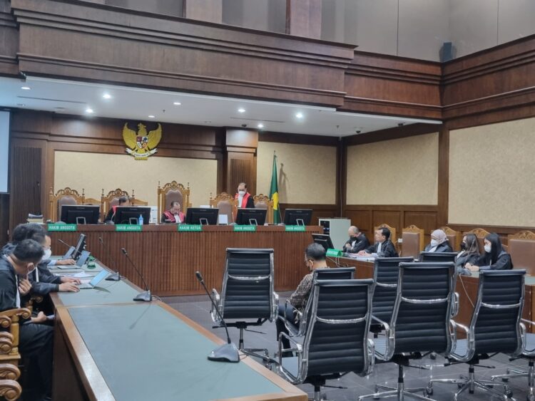 KPK Jebloskan Dua Penyuap Eks Pejabat Pajak Angin Prayitno Aji