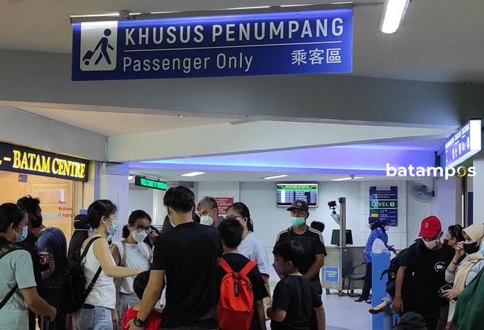 Tarif Pass di Pelabuhan Internasional Batamcenter Masih Rp65 Ribu