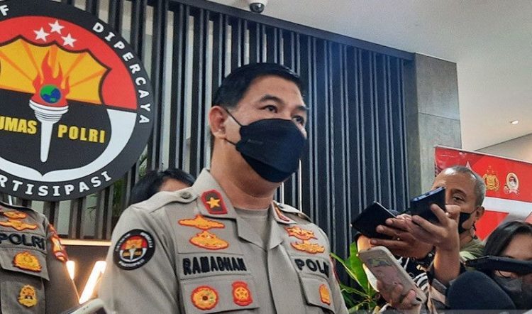 Kompol D Akui Perempuan Di Mobil Audi A6 Adalah Istri Sirinya