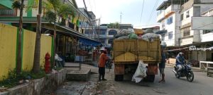 Sampah di Pasar Mutiara Tanjungbatu Sering Tak Terangkut karena terkendala Truk Sering Rusak