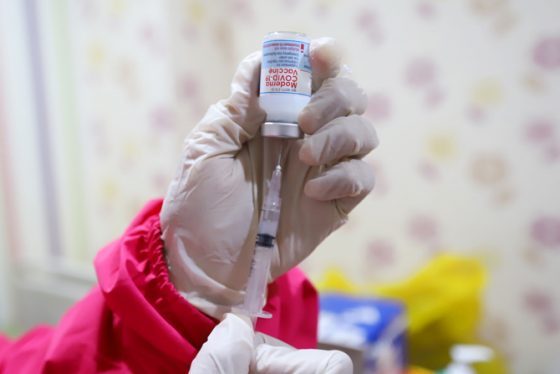 Lindungi dari Bahaya, Vaksinasi Covid-19 untuk Bayi Disambut Positif