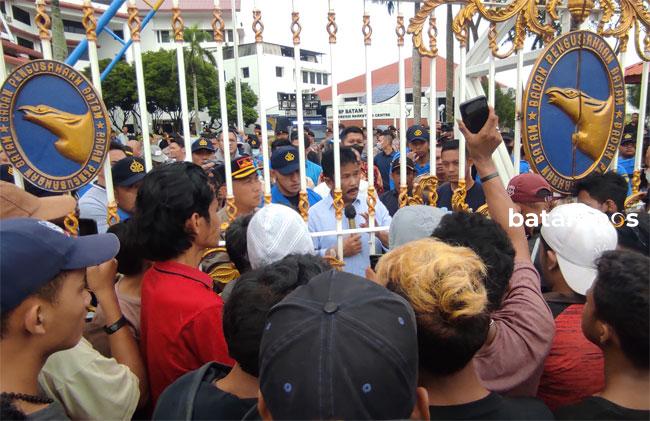 Warga Tuntut BP Batam Cabut PL di Seinayon