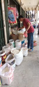 Stok Beras Bulog Capai 220 Ton