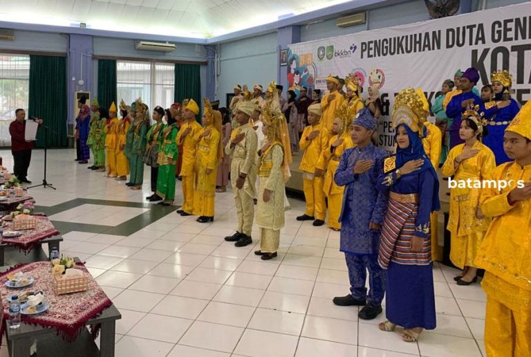 BKKBN Kepri Kukuhkan 285 Duta Genre Tingkat Kelurahan di Batam