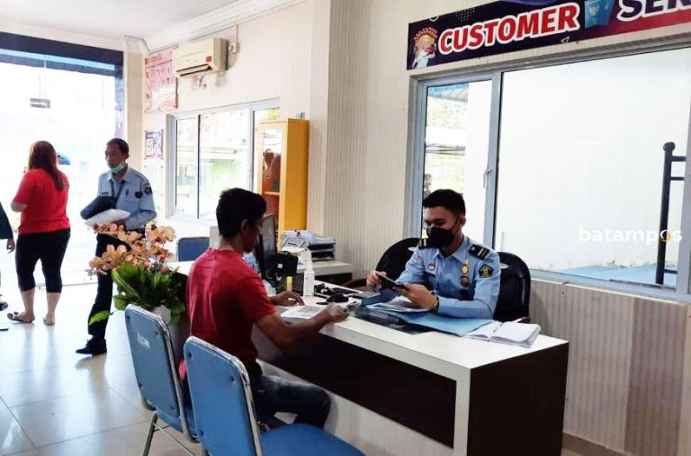 Imigrasi Tanjungpinang Sediakan Jalur Khusus Layanan Paspor Satu Hari, Bayar Rp 1 Juta