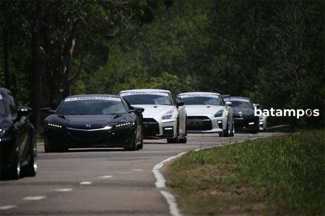 Touring Mobil Sport Batam ke Bintan Kantongi Izin