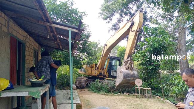 Ruli di Kampung Bintang Batuaji Ditertibkan