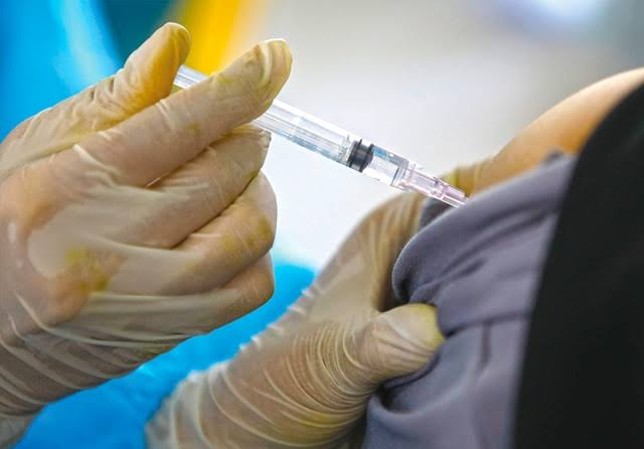 Vaksin Booster Akan Bayar Rp 100.000, Menkes: Angka yang Make Sense