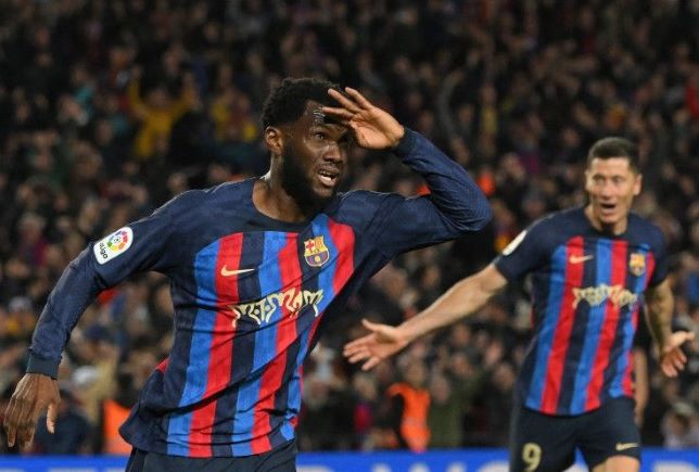 Barcelona Menang Dramatis 2-1 atas Real Madrid