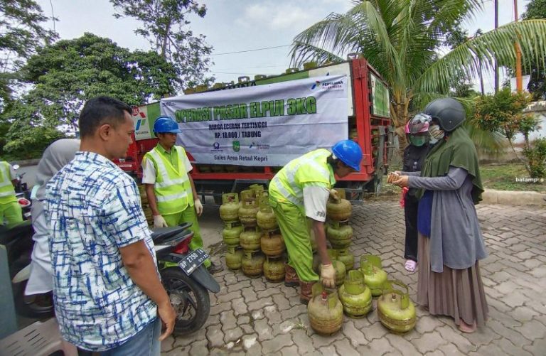 Mulai Distribusikan, Pasokan Gas 3 Kg Belum Stabil di Batuaji dan Sagulung