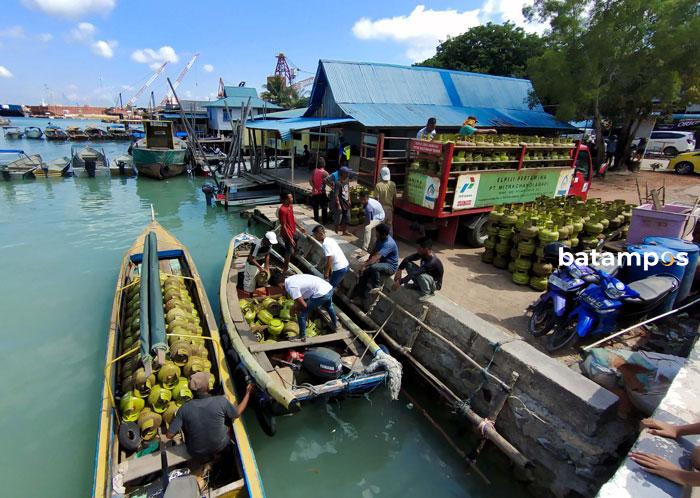 Kepala Disperindag Batam Bantah Kelangkaan Gas 3 Kg, Stok Dijamin Aman