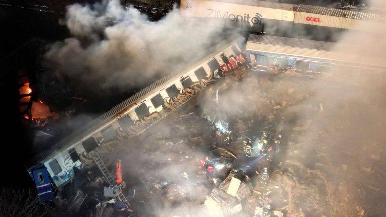 Kecelakaan Kereta di Yunani, 32 Orang Tewas