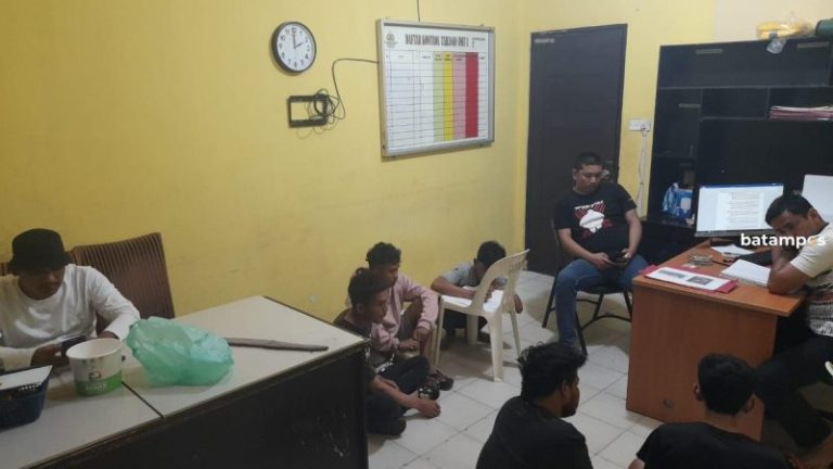 Tiga Pelaku Pengeroyokan di Sagulung Ditangkap, Empat Masih DPO