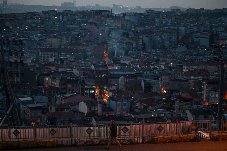 Kondisi Korban Masih Mengenaskan, Sebulan setelah Gempa di Turki-Syria