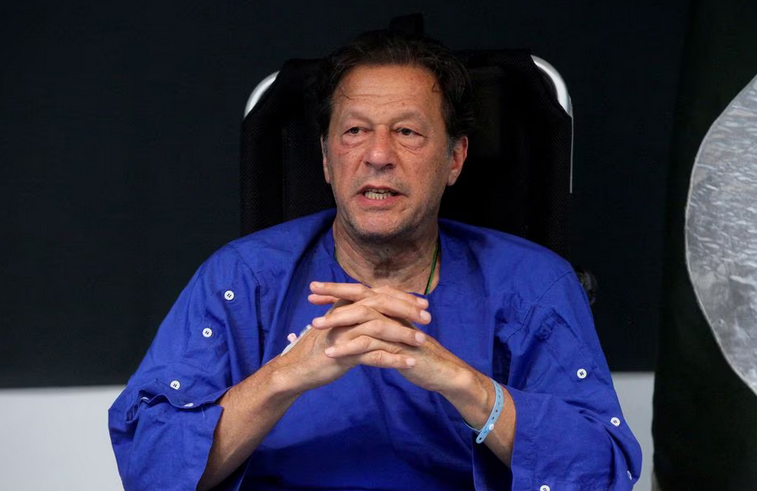 Polisi Pakistan Gagal Tangkap Mantan PM Imran Khan