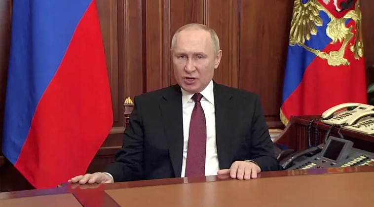 Putin Tolak Akui Yurisdiksi ICC, Abaikan Ancaman Penangkapan