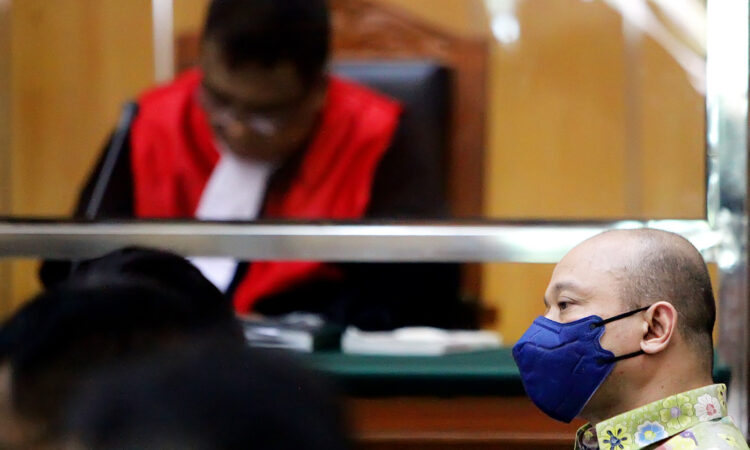 Sidang Teddy Minahasa, Hotman Hadirkan 5 Saksi Meringankan