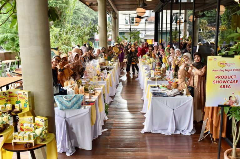 Inisiatif Nestlé DANCOW FortiGro dan Single Moms Indonesia