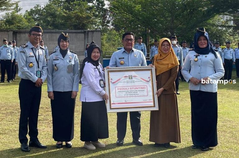 30 Anak Asuh Stunting Dapat Bantuan Rp 135 Juta