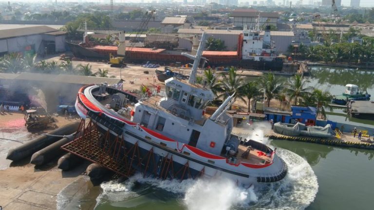 Setahun Tambah Empat Kapal Tunda