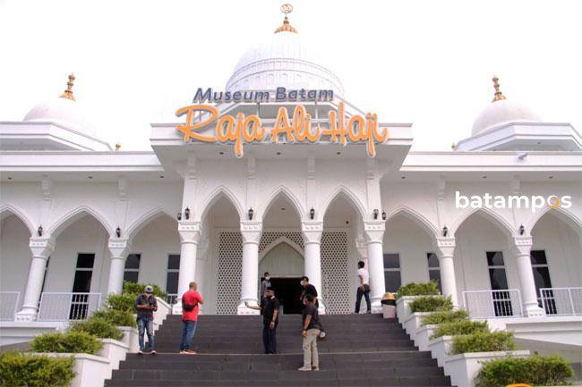 37 Destinasi Wisata Menarik di Kepri, Ada 8 di Batam