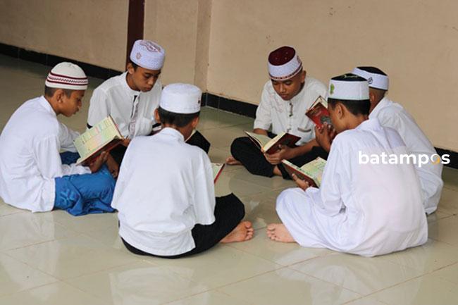 Pengurus Pemuda Hidayatullah ajak Kaum Muda Kepri Hatinya Terpaut Dengan Masjid