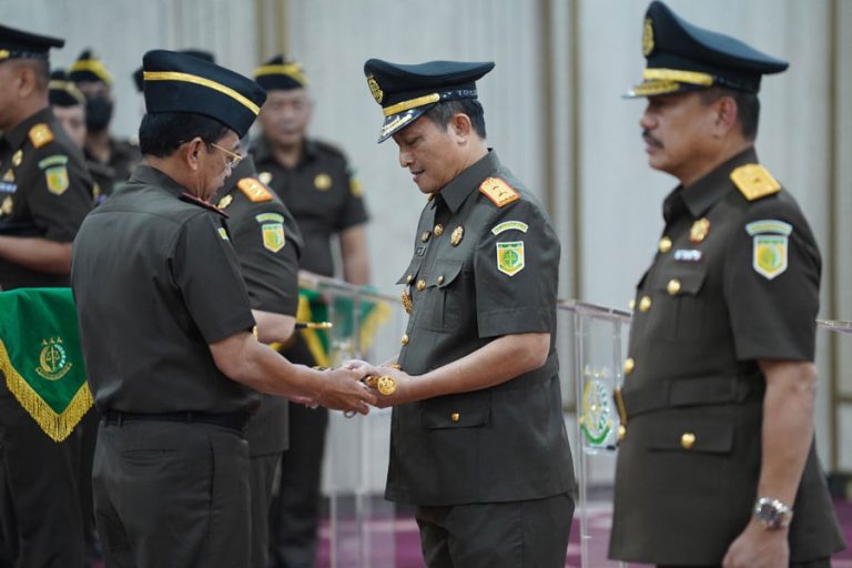 Rudi Margono Jabat Kajati Kepri