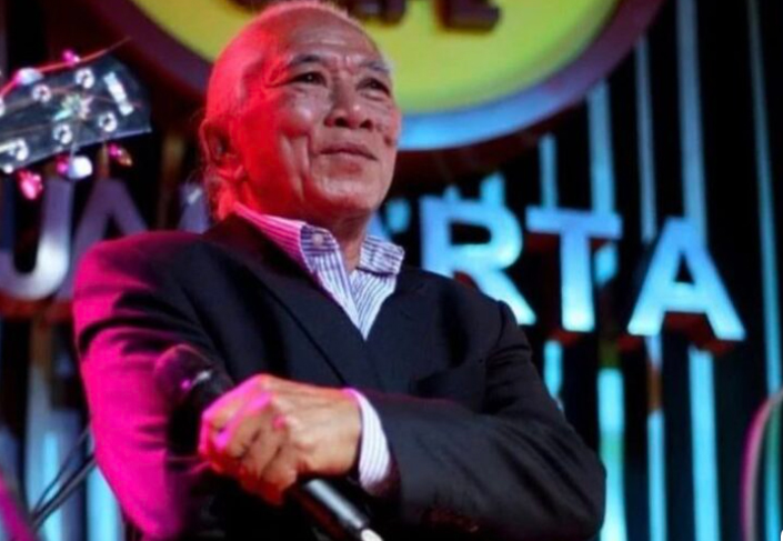 Jelajahi Surabaya sampai Medan, Sari Yok Koeswoyo:  Pade Nomo Warrior Keluarga Koeswoyo 