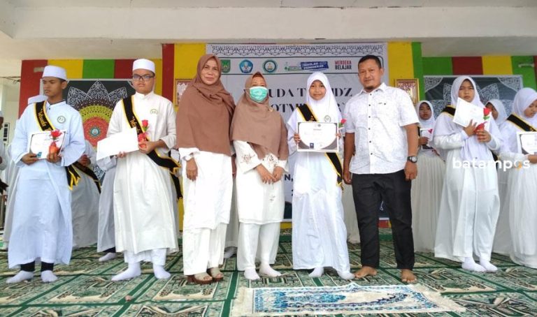 Rumah Tahfiz SMPN 12 Luluskan 28 Siswa