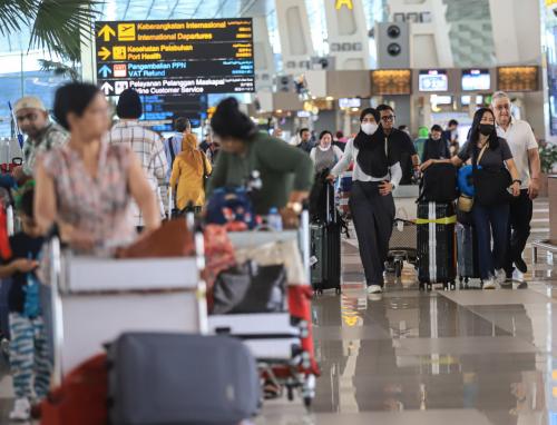 Mudik Lebaran, Antrean di Rest Area Mulai Panjang