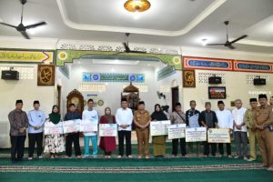 Gubkepri Silaturahmi dengan Masyarakat Desa Ladan di Palmatak, Anambas