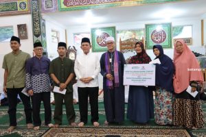 Gubernur Ansar Safari Ramadhan ke Masjid Al-Mukminin Tanjungpinang