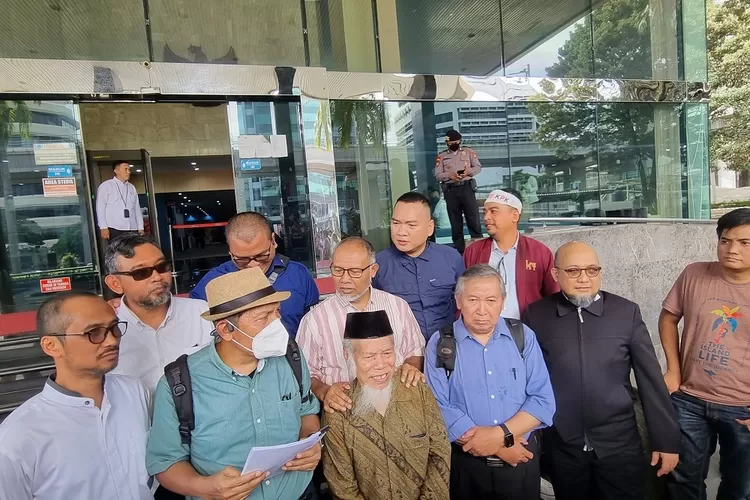 Sejumlah Mantan Pimpinan KPK Laporkan Firli Bahuri ke Dewan Pengawas