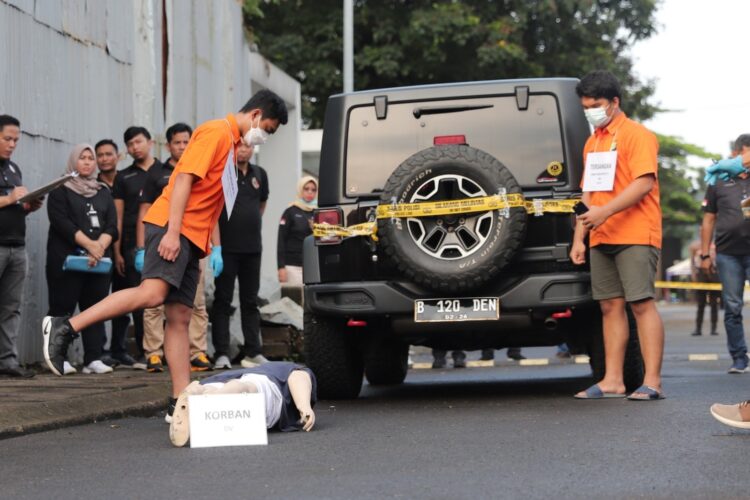 Mario dan Shane Pilih Bungkam, Amanda Ngotot Tidak Jadi Pembisik