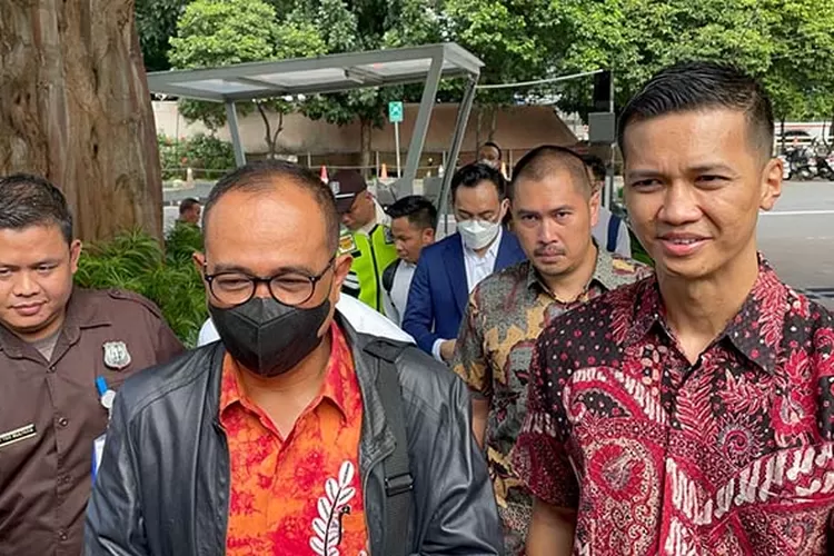 Rafael Alun Hadiri Pemeriksaan, KPK Beri Sinyal Langsung Ditahan